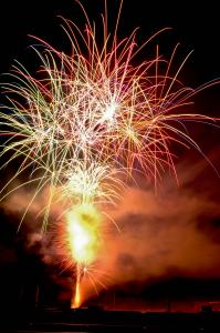 Festival pyrotechnique hippodrome d'Enghien les couleurs du val d'oise