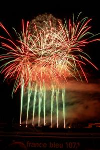 Festival pyrotechnique hippodrome d'Enghien les couleurs du val d'oise