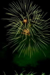 Festival pyrotechnique hippodrome d'Enghien les couleurs du val d'oise